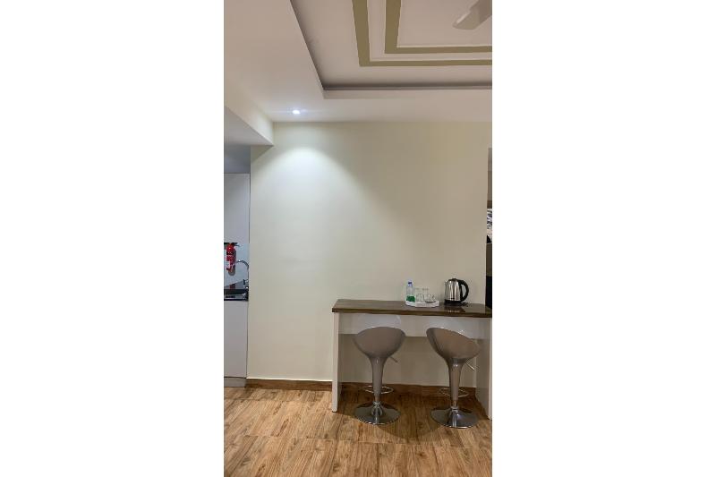 Oyo Townhouse 156 Rose Hotel Apartments - Oda