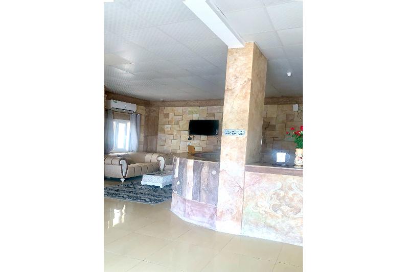 Oyo 157 Dream Barka Hotel - Lobi