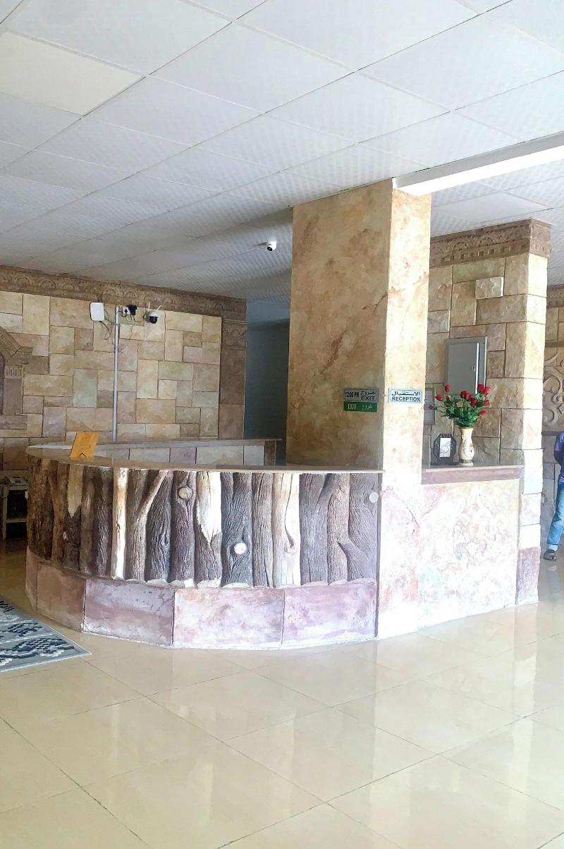 Oyo 157 Dream Barka Hotel - Lobi