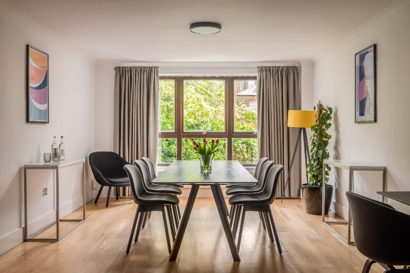 Monarch House Serviced Apartments - Oda