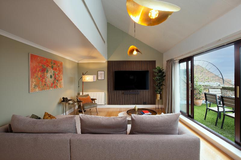 Monarch House Serviced Apartments - Oda