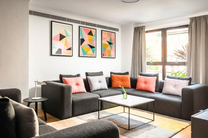Monarch House Serviced Apartments - Oda