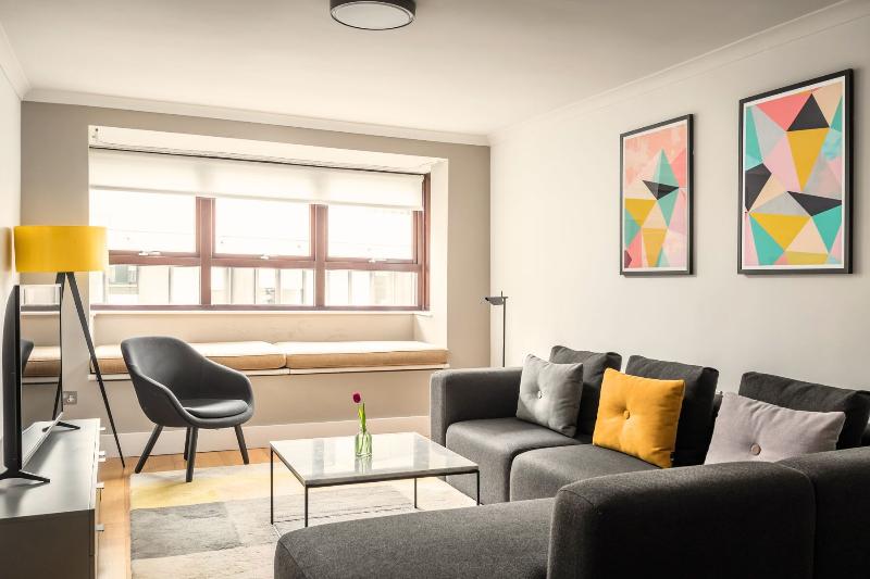 Monarch House Serviced Apartments - Oda