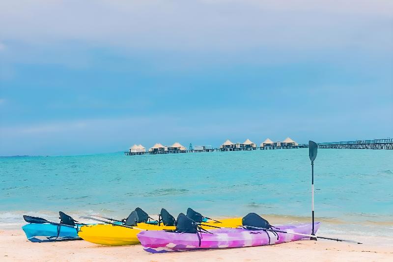 Kiki Beach Resort Batam By Zuzu - Genel