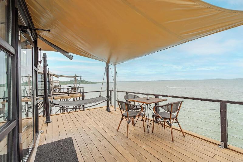 Kiki Beach Resort Batam By Zuzu - Oda