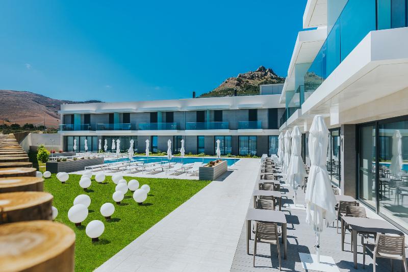 Vila Baleira Village- Adults Friendly - Havuz