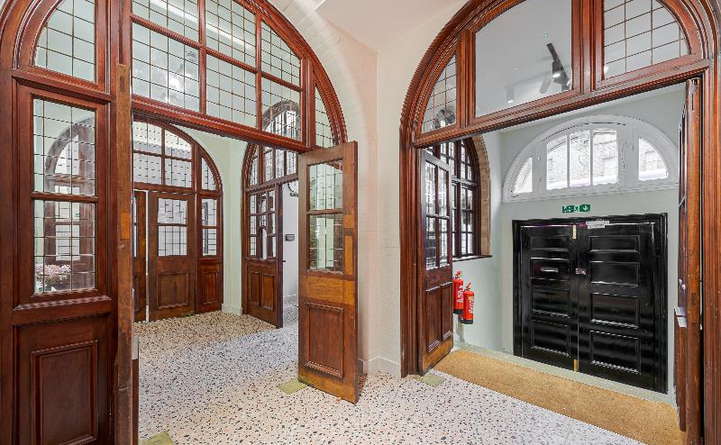 King's Cross Express Hotel - Lobi