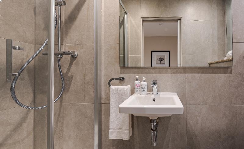 King's Cross Express Hotel - Oda