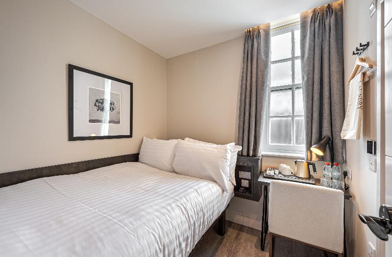 King's Cross Express Hotel - Oda