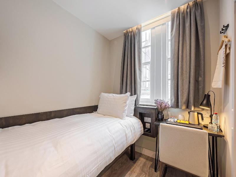King's Cross Express Hotel - Oda