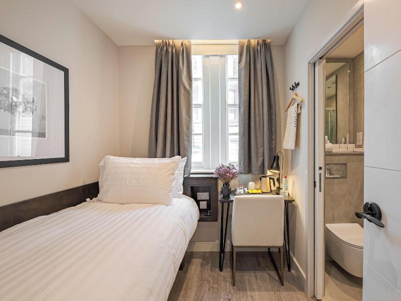 King's Cross Express Hotel - Oda