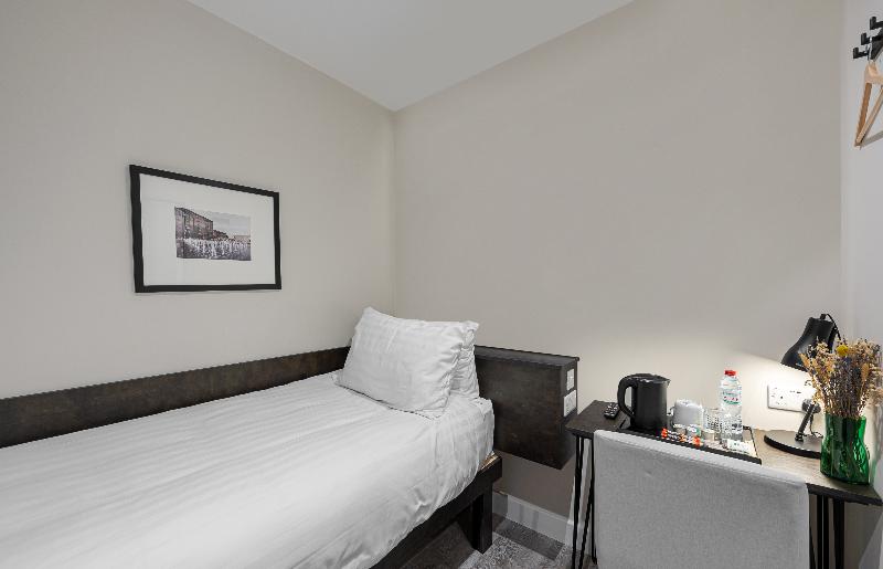 King's Cross Express Hotel - Oda