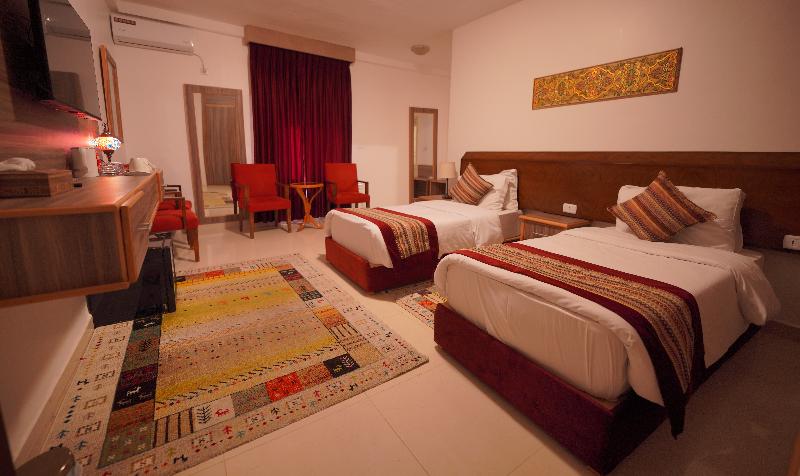 Petra Plaza Hotel - Oda