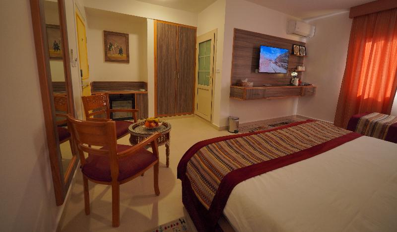 Petra Plaza Hotel - Oda