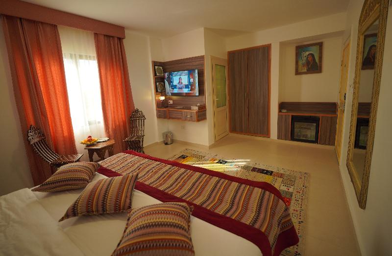 Petra Plaza Hotel - Oda