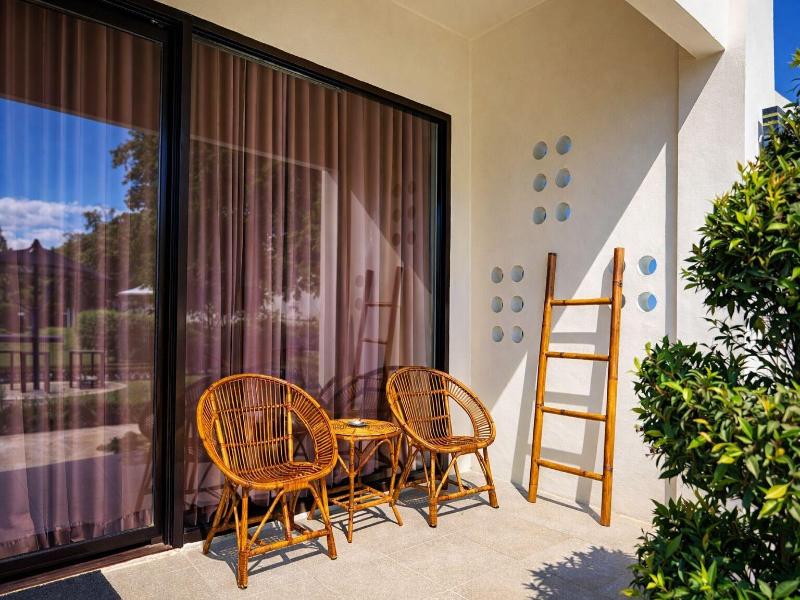 Nirvana Hotel Resort Tetebatu - Genel