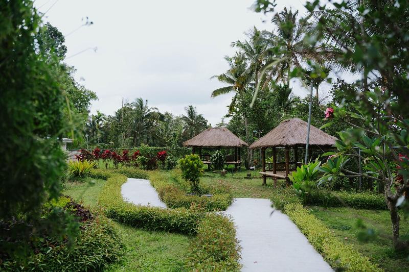 Nirvana Hotel Resort Tetebatu - Genel
