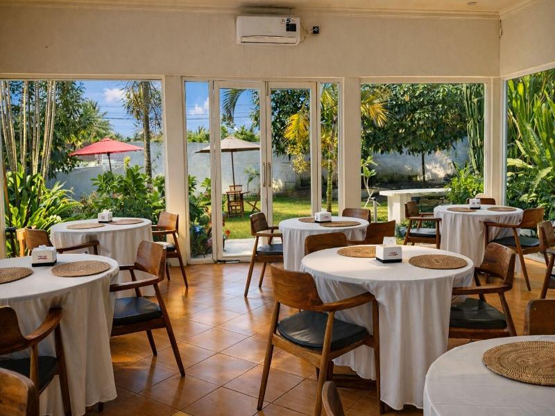 Nirvana Hotel Resort Tetebatu - Restoran