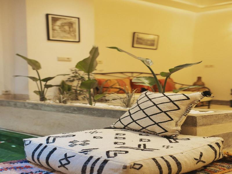 Riad Mama Square - Lobi