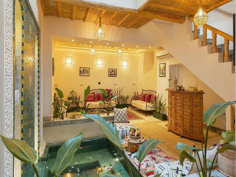 Riad Mama Square - Genel