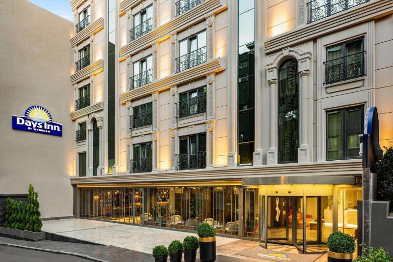 Days Inn By Wyndham Istanbul Bomonti - Genel