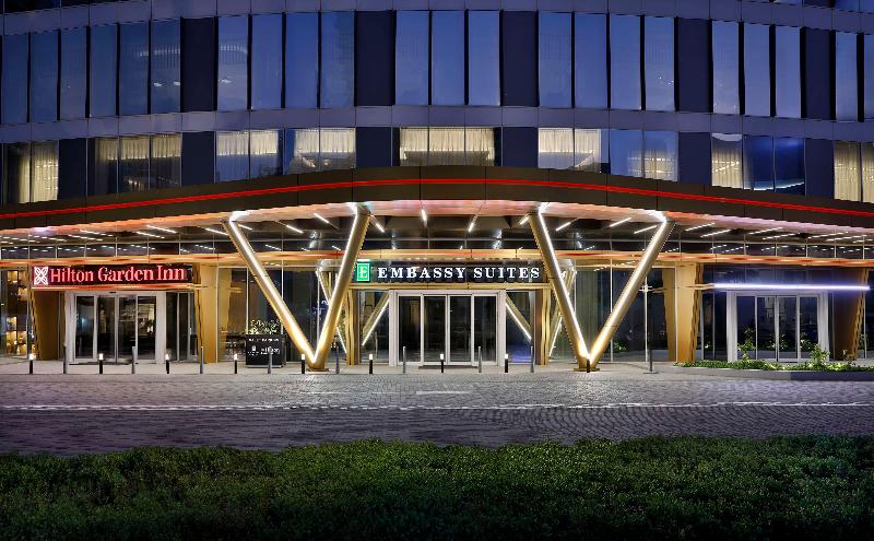 Embassy Suites by Hilton Dubai Business Bay - Genel