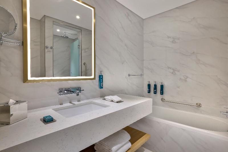 Hilton Garden Inn Dubai Business Bay - Oda