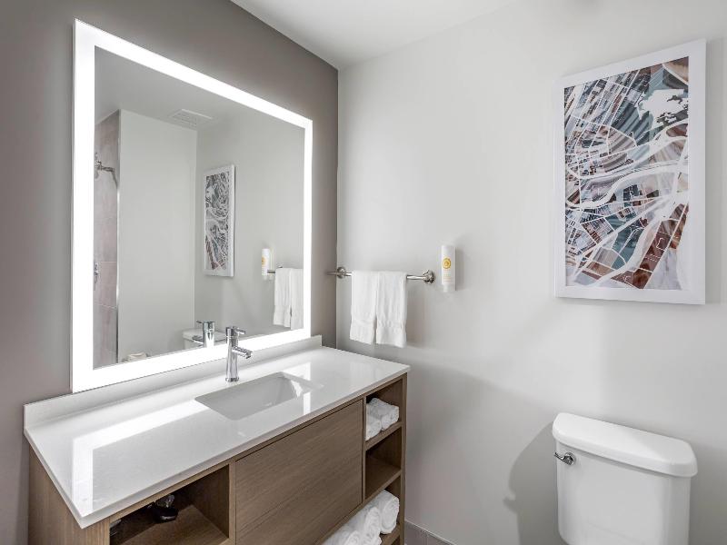Comfort Inn&Suites Newark Liberty IntL. Airport - Oda