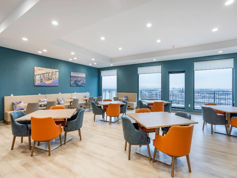 Comfort Inn&Suites Newark Liberty IntL. Airport - Restoran
