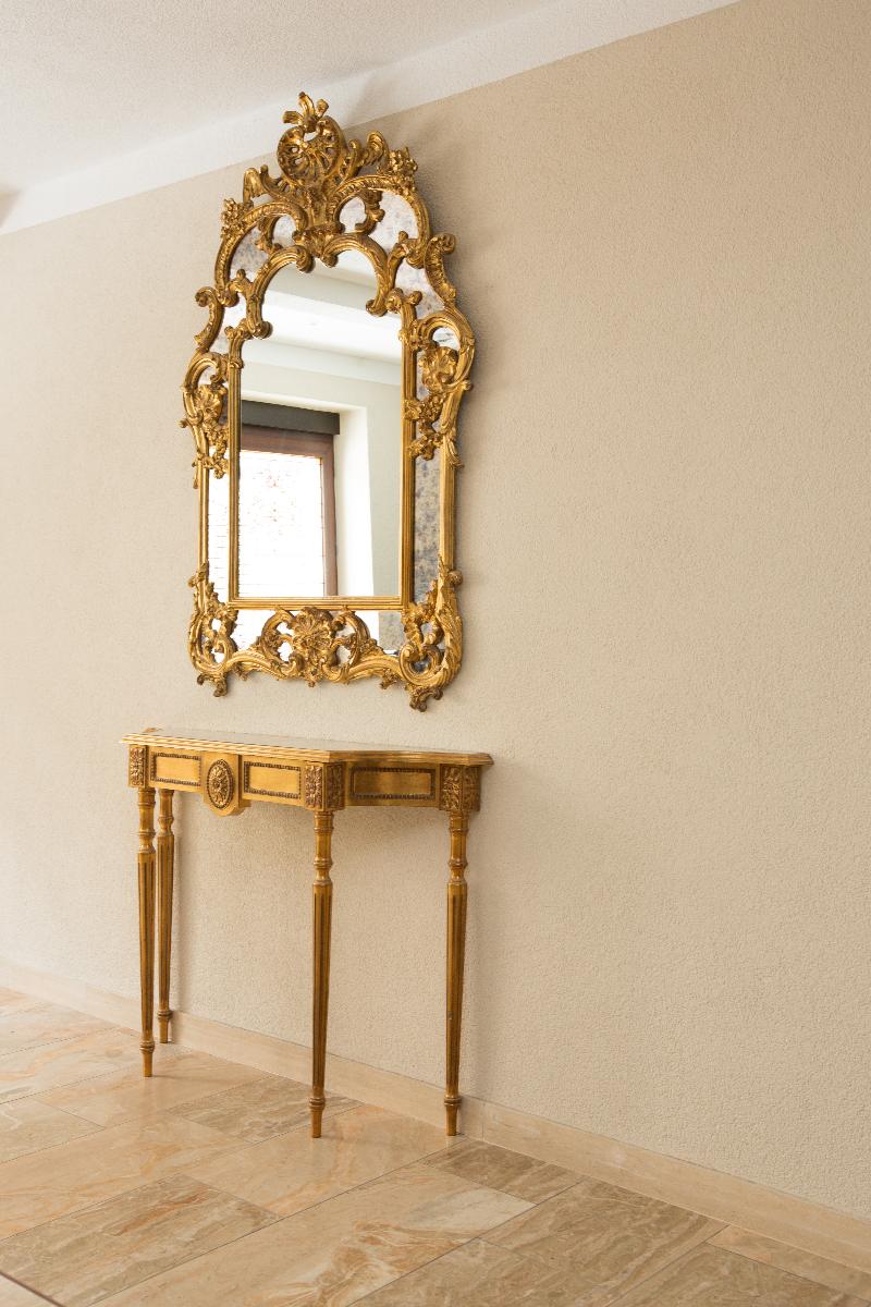 Boutique Hotel Goldhahn - Lobi
