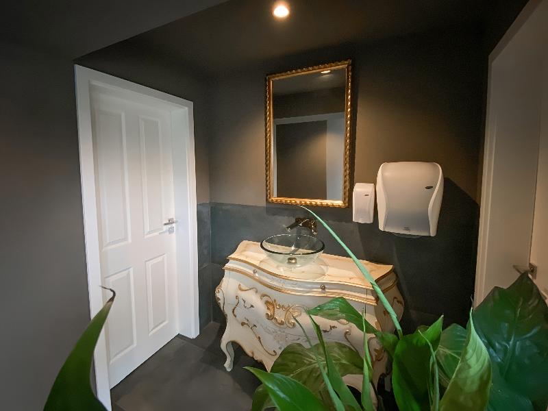 Boutique Hotel Goldhahn - Genel