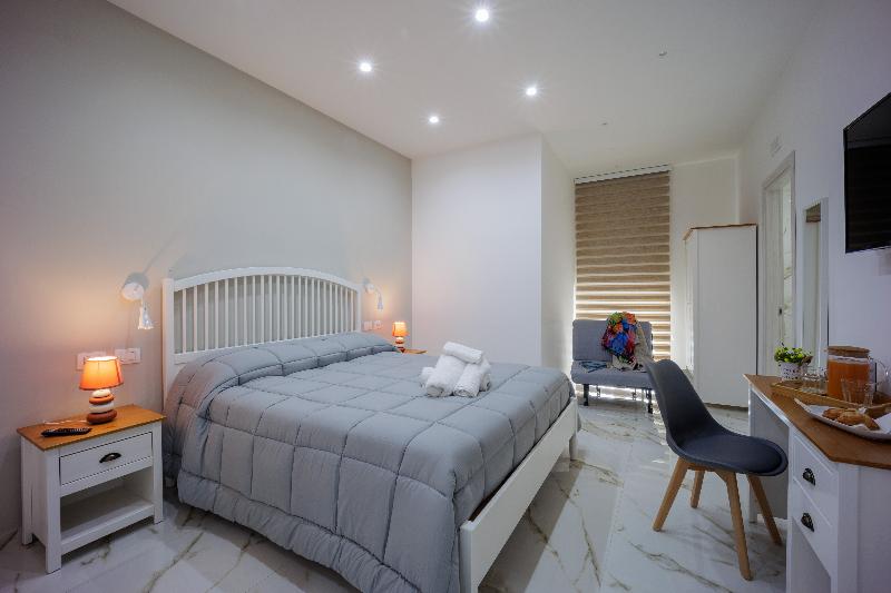 Reddimus Guest House - Oda