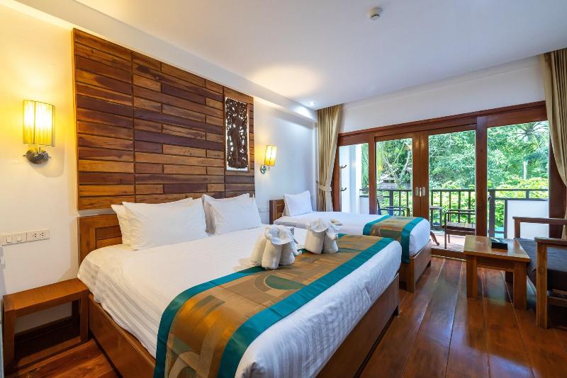 Phuket Meet Holiday Hotel - Oda