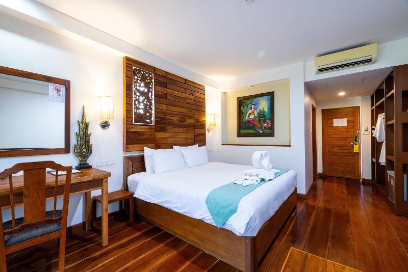 Phuket Meet Holiday Hotel - Oda