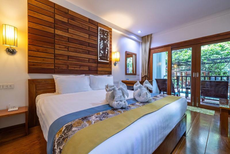 Phuket Meet Holiday Hotel - Oda