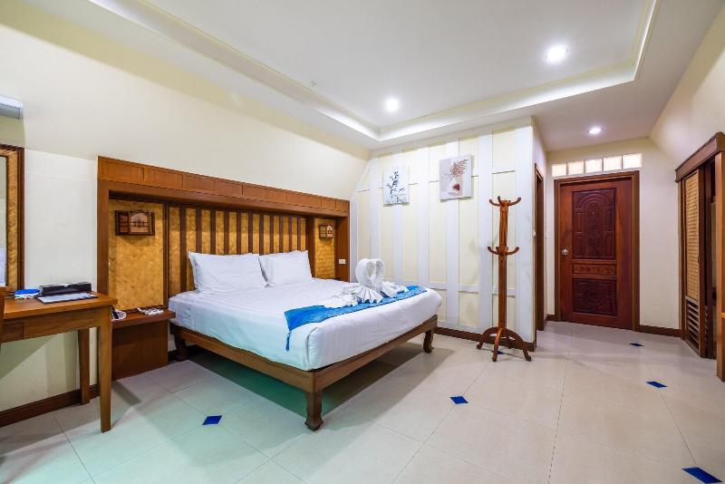 Phuket Meet Holiday Hotel - Oda