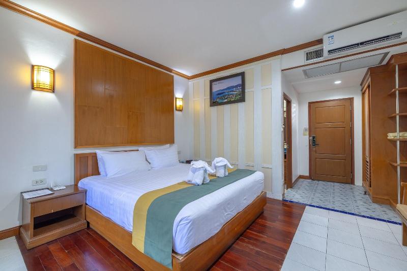 Phuket Meet Holiday Hotel - Oda