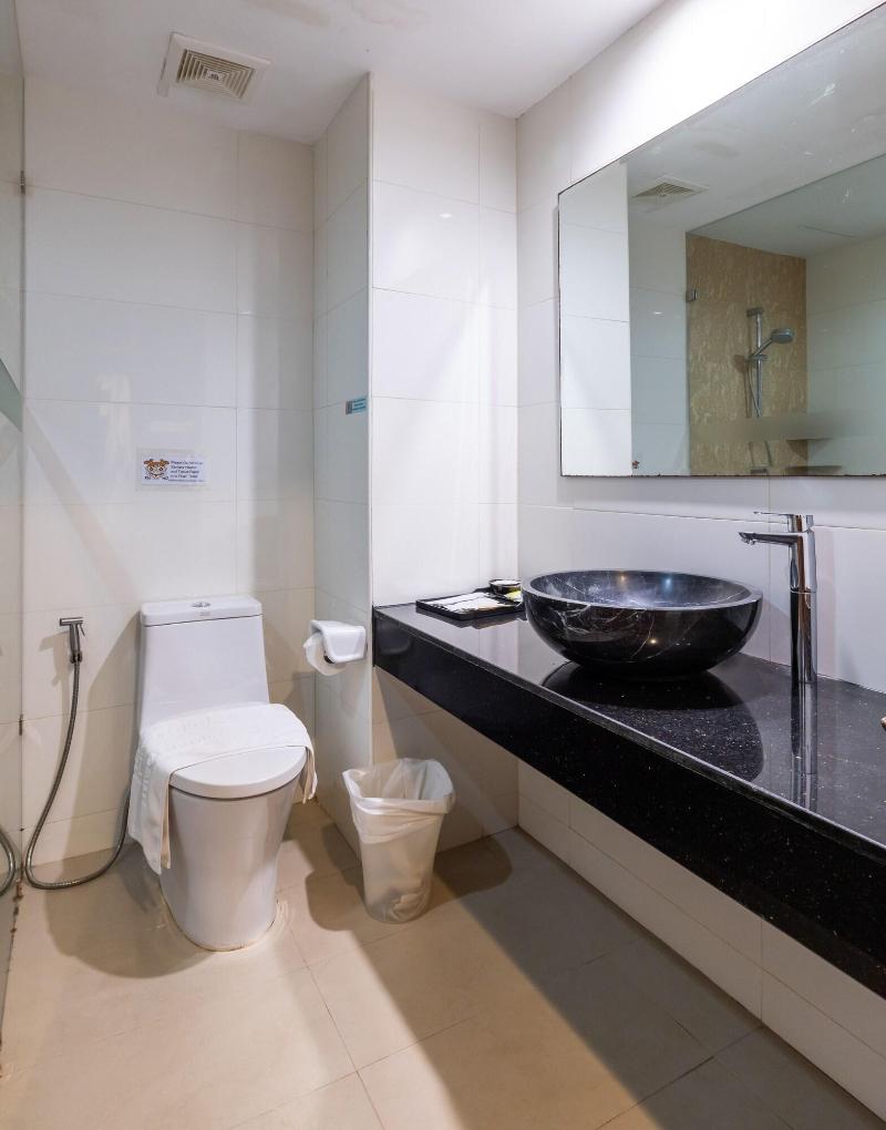 Phuket Meet Holiday Hotel - Oda