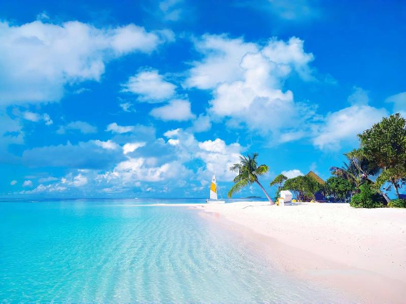 Phuket Meet Holiday Hotel - Plaj