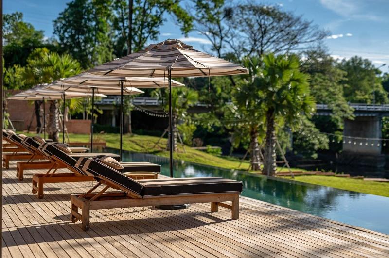 Historykan Kanchanaburi Hotel - Havuz