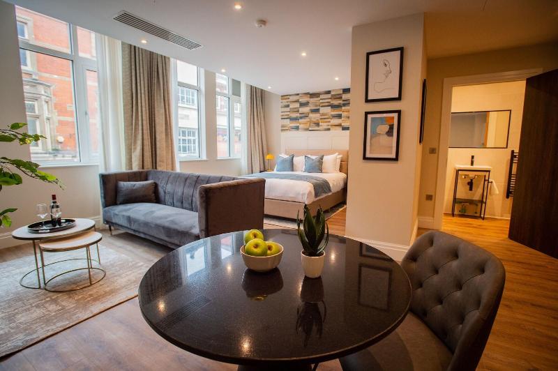 The Gresham Aparthotel - Oda