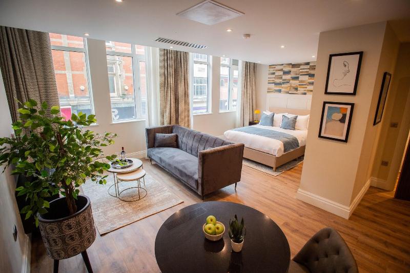The Gresham Aparthotel - Oda