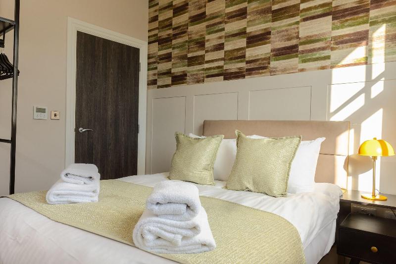 The Gresham Aparthotel - Oda