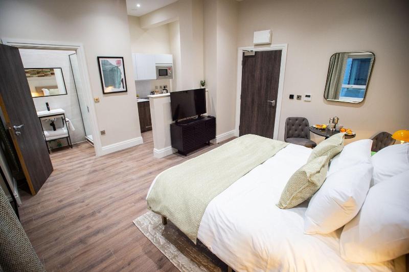 The Gresham Aparthotel - Oda