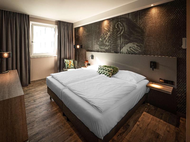 Loginn Hotel Stuttgart Zuffenhausen - Oda