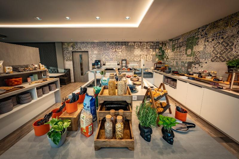 Loginn Hotel Stuttgart Zuffenhausen - Restoran