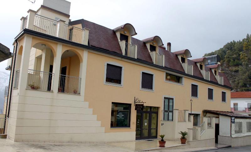 Hotel Sette E Mezzo - Genel