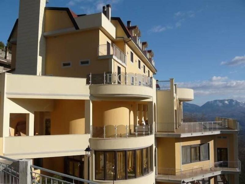 Hotel Sette E Mezzo - Genel