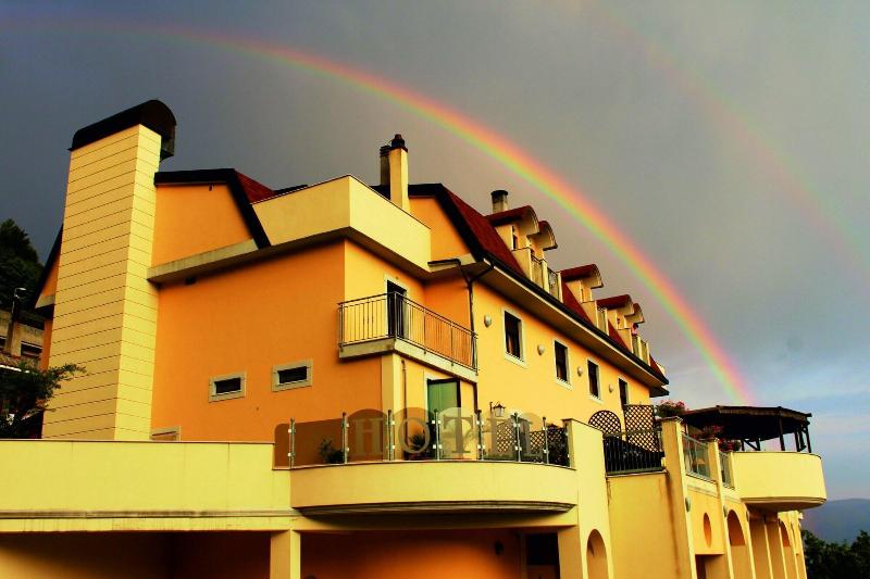 Hotel Sette E Mezzo - Genel