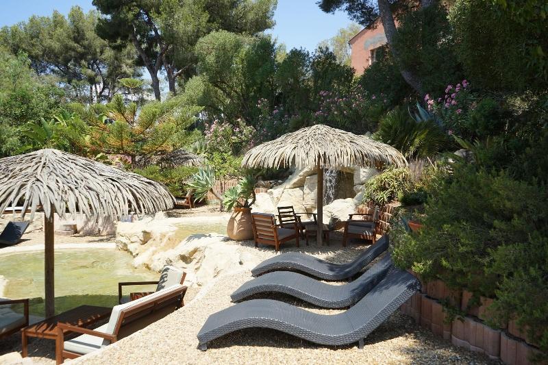 Hotel Ra Sidence Les Ma Des - Genel